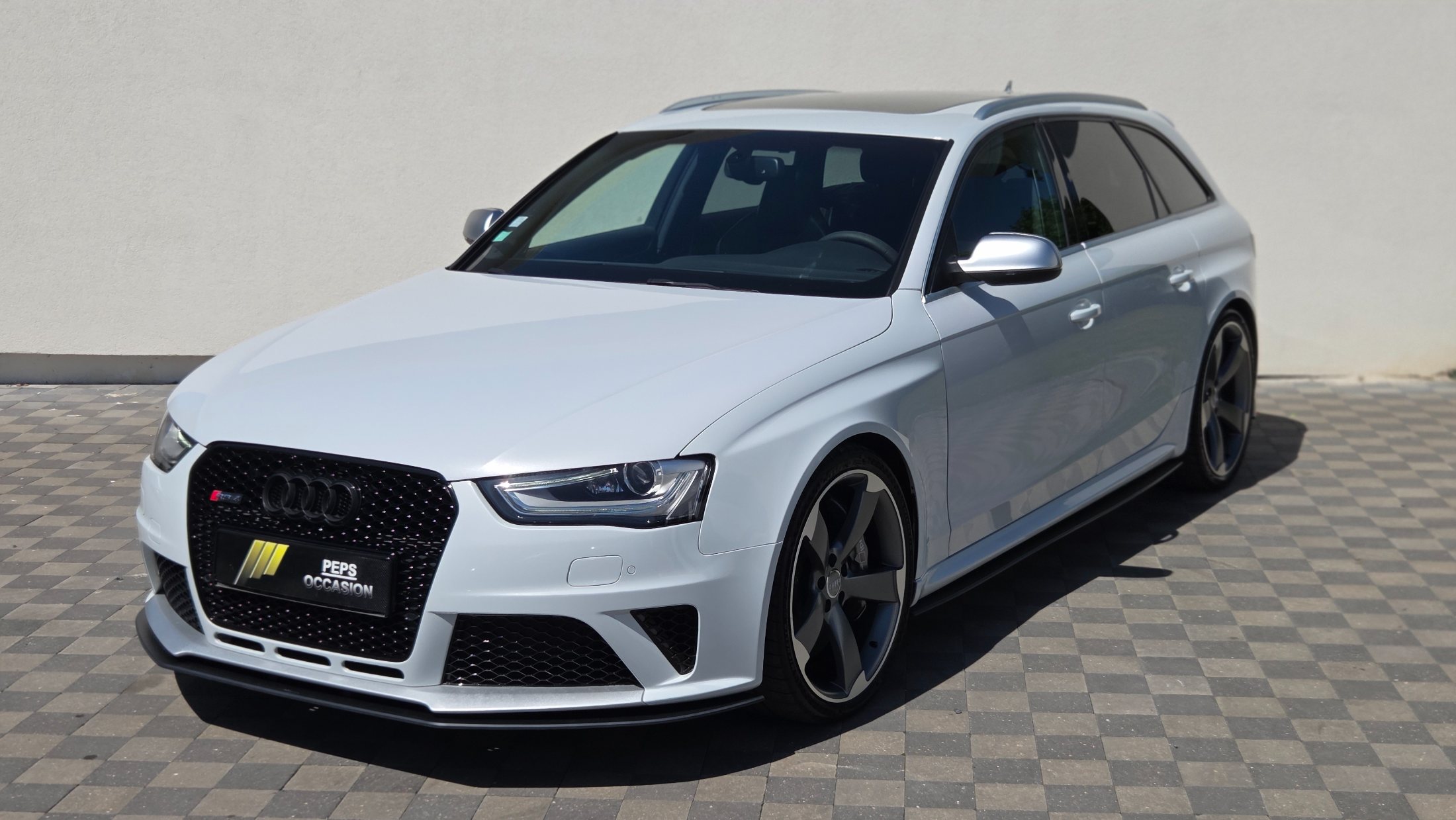 Audi RS4